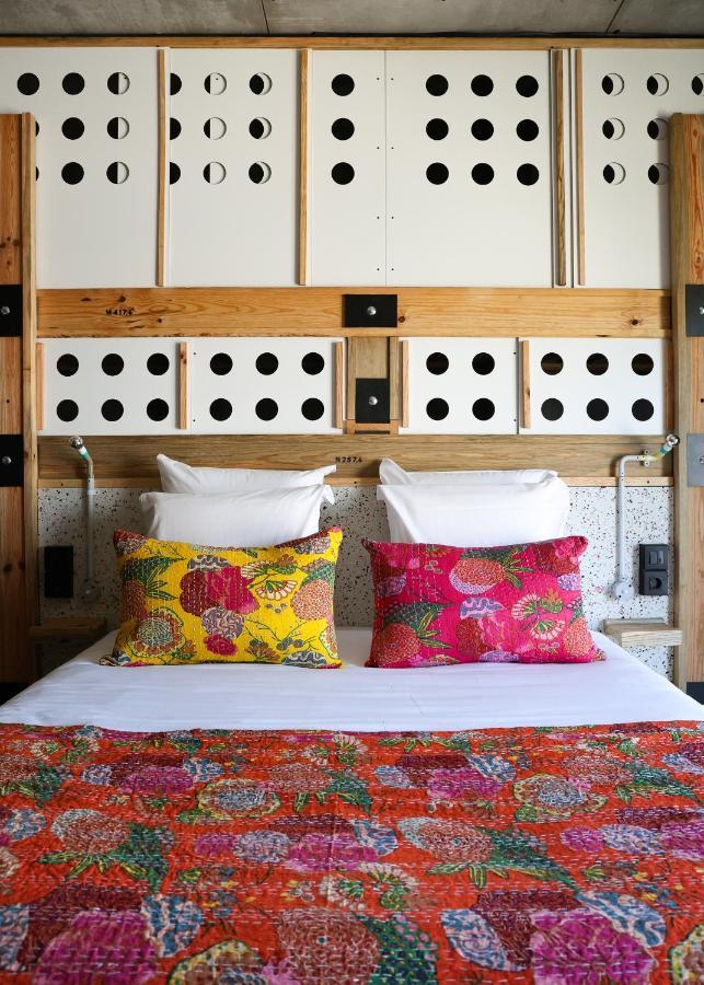 Jam Hotel 3*